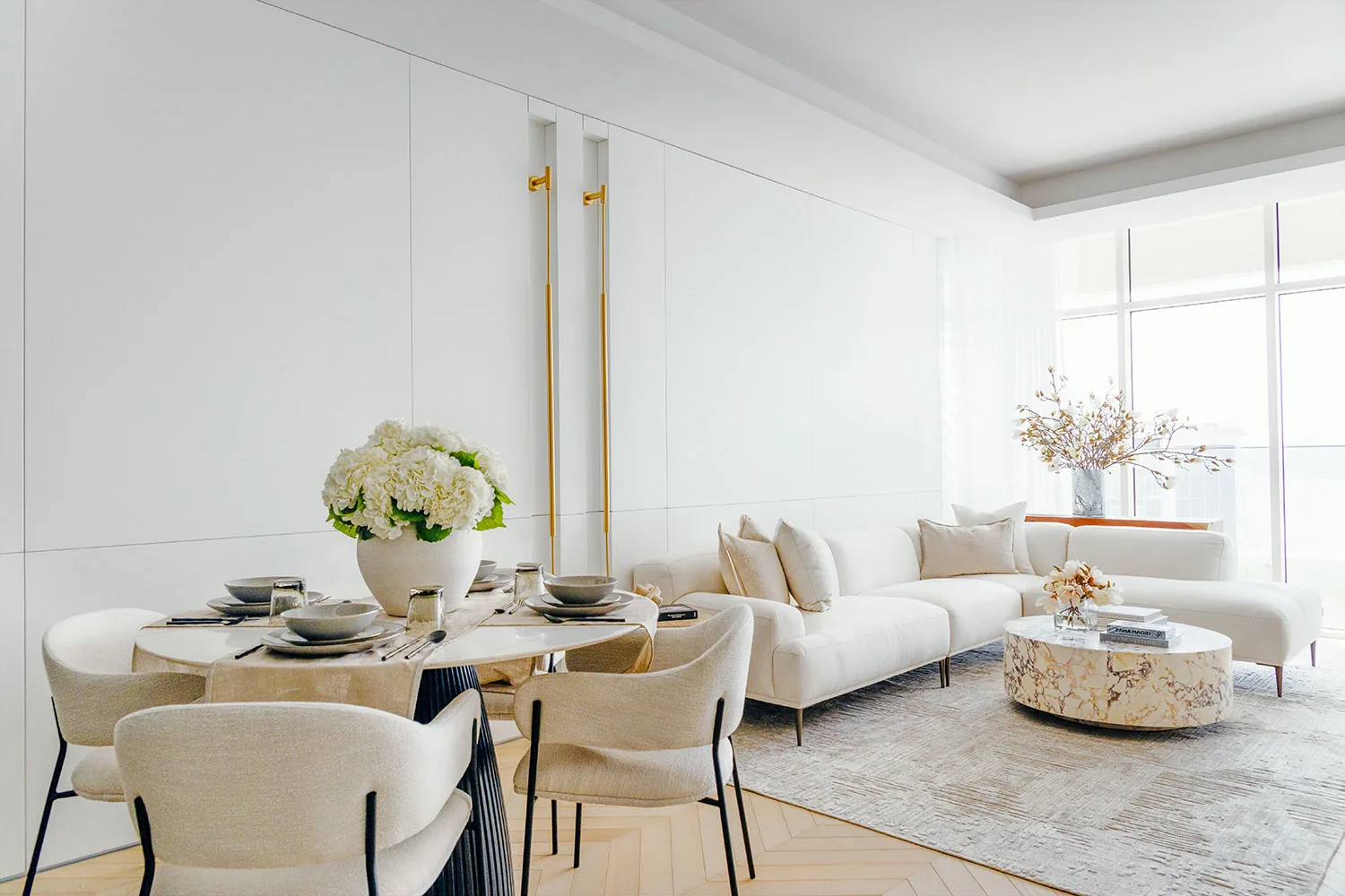 Mina Azizi The Palm Light apartment on Palm Jumeirah